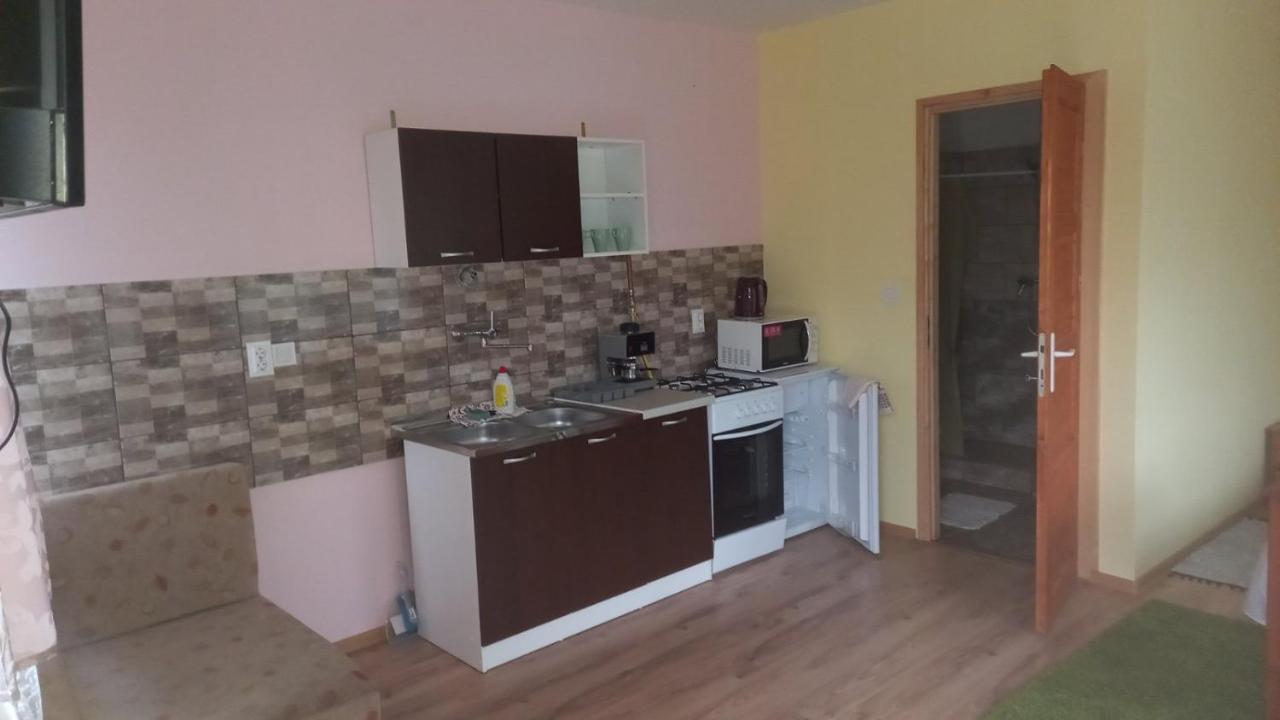 Gecse-Villa Шарошпатак Экстерьер фото